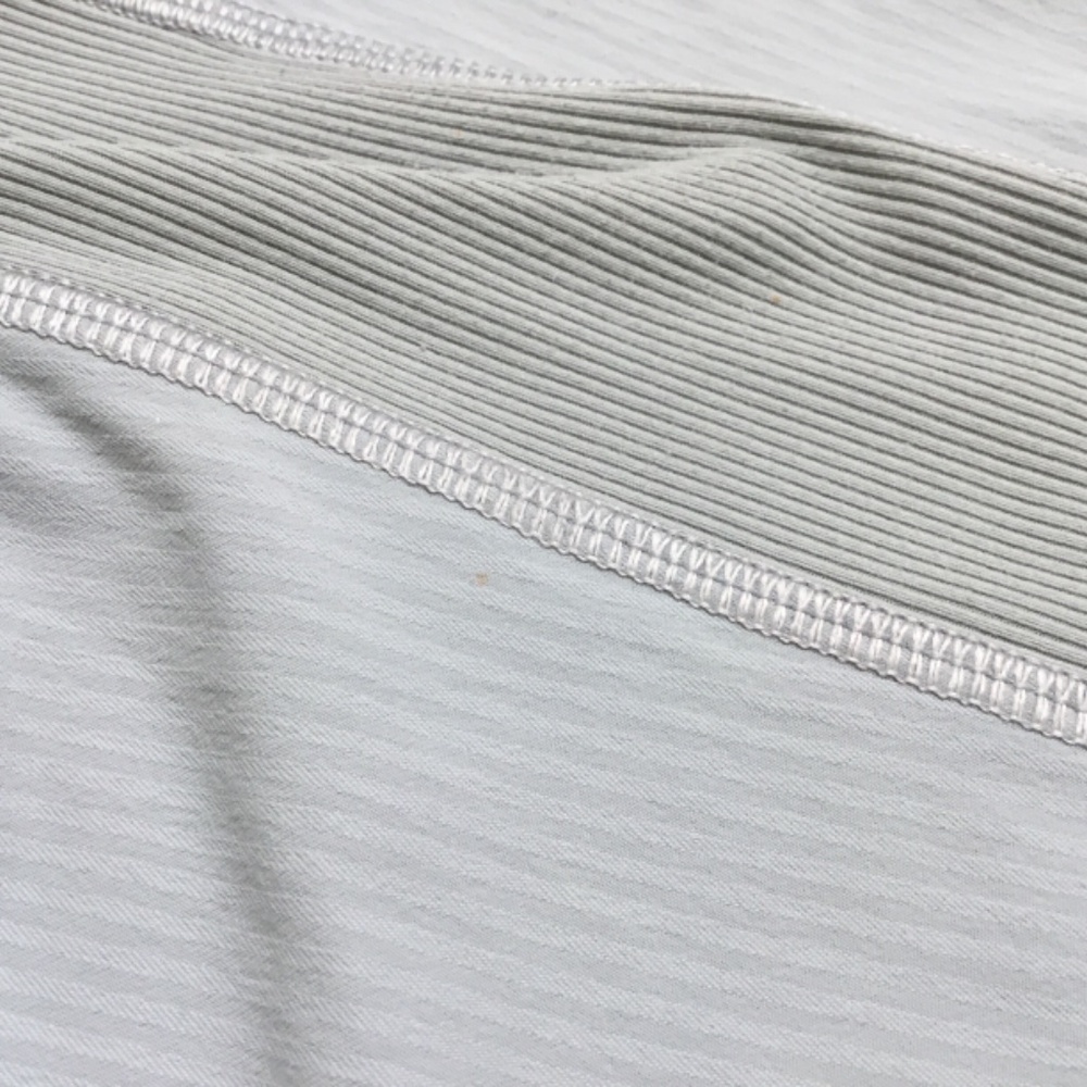 Lululemon ca 35801 RN 106259 Size - 6 - Picture 6 of 6